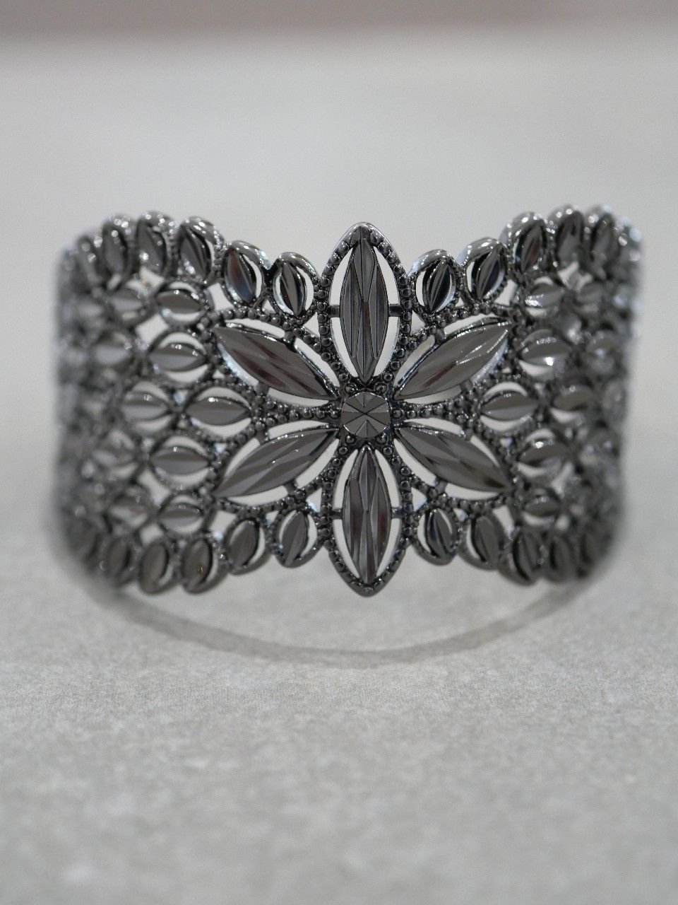 Bracelet manchette femme