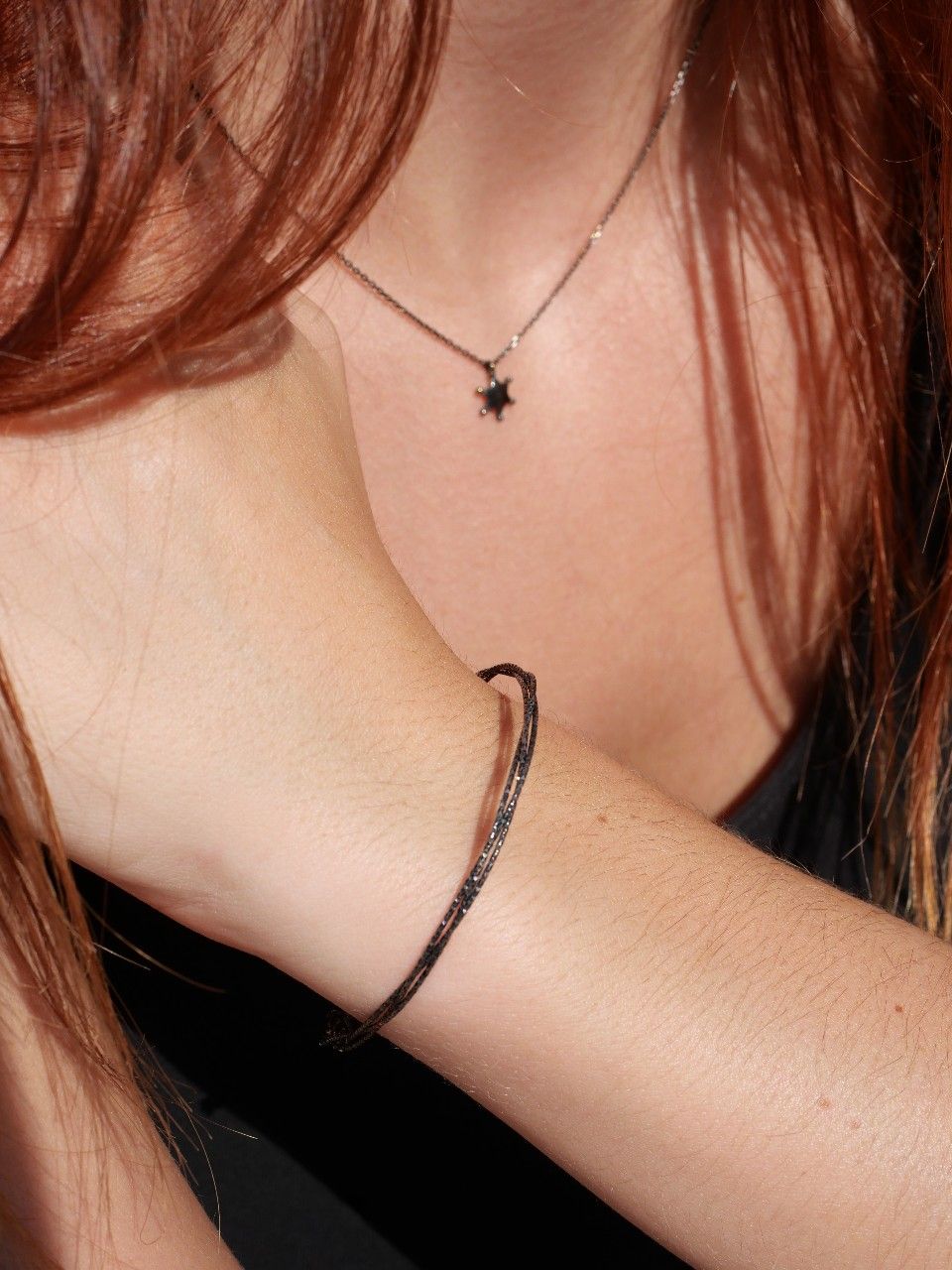 bracelet femme jonc façonné à la main