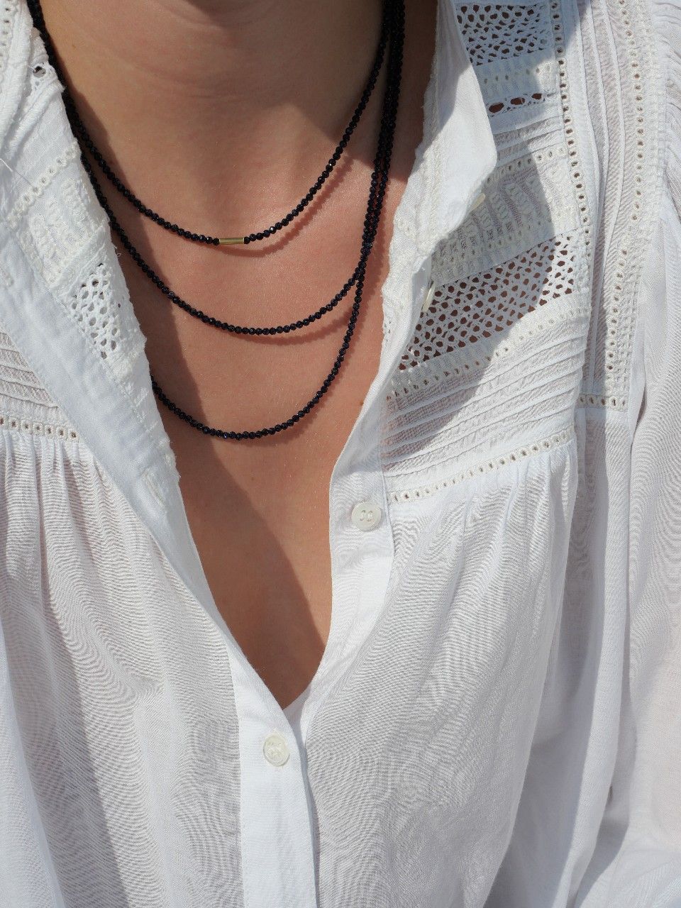 Collier en pierres naturelles bleurs