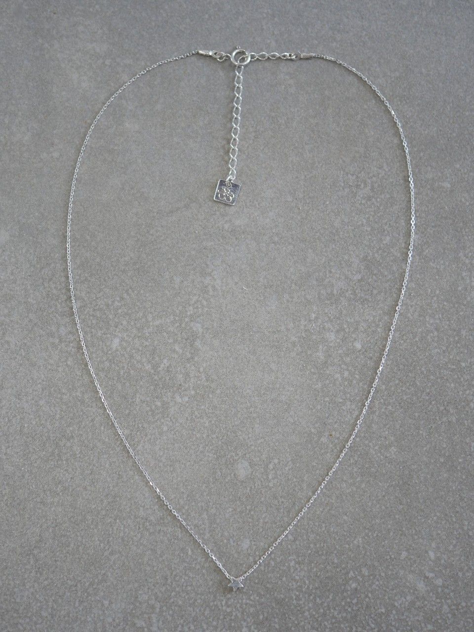 Collier ras de cou en argent 925