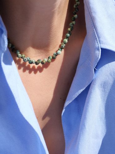Collier en pierres semi précieuses turquoises, collier bleu, bijoux plaqués or 3 microns