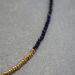 collier fin en pierres naturelles
