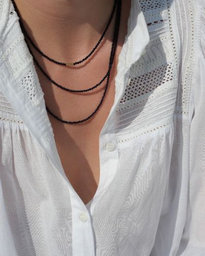 Collier en pierres naturelles bleurs