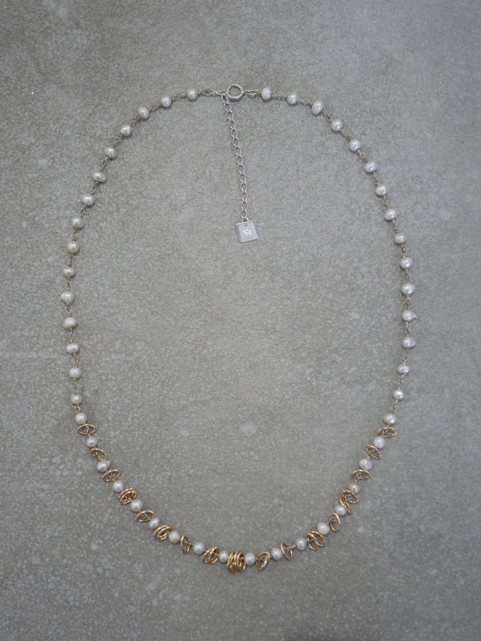 collier en argent et perle