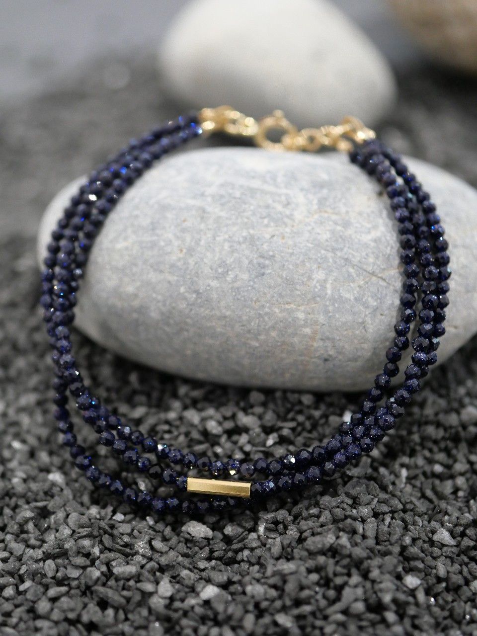 bracelet triple rang en pierres naturelles bleues