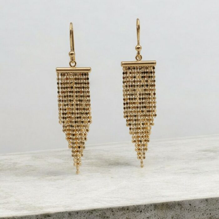 Boucle d'oreilles pendante glamour