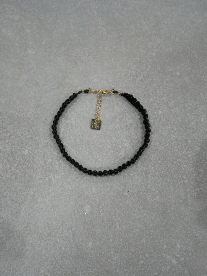 bracelet double rang noir, bracelet en perles noires, bracelet noir, bracelet rock