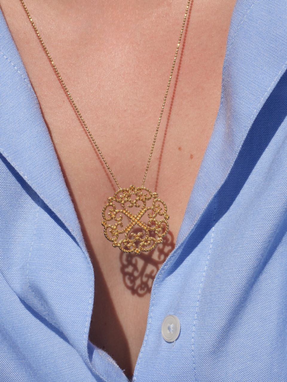 collier long et fin plaqué or 3 microns