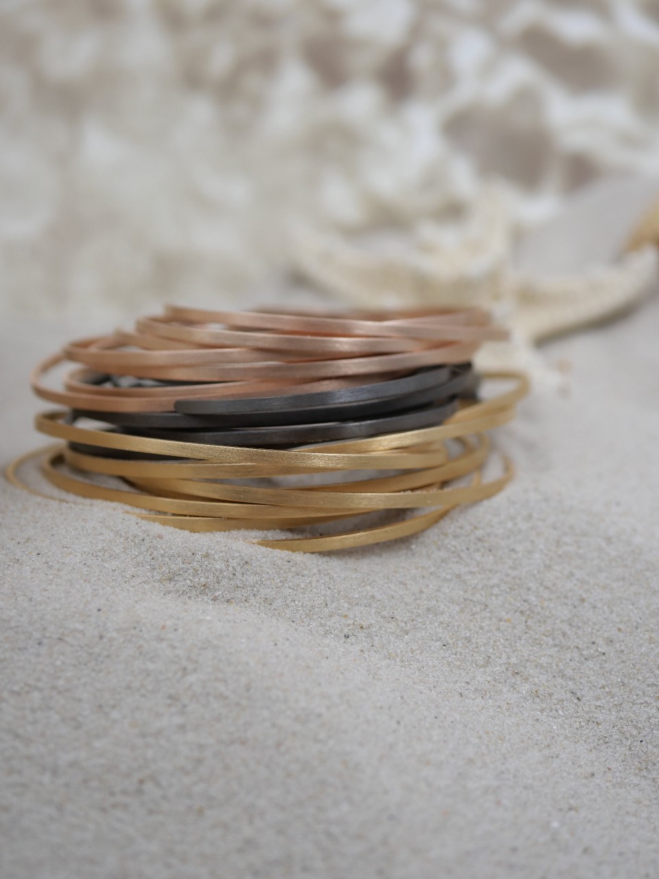 bracelet jonc fin femme 3 doré, rose, noir