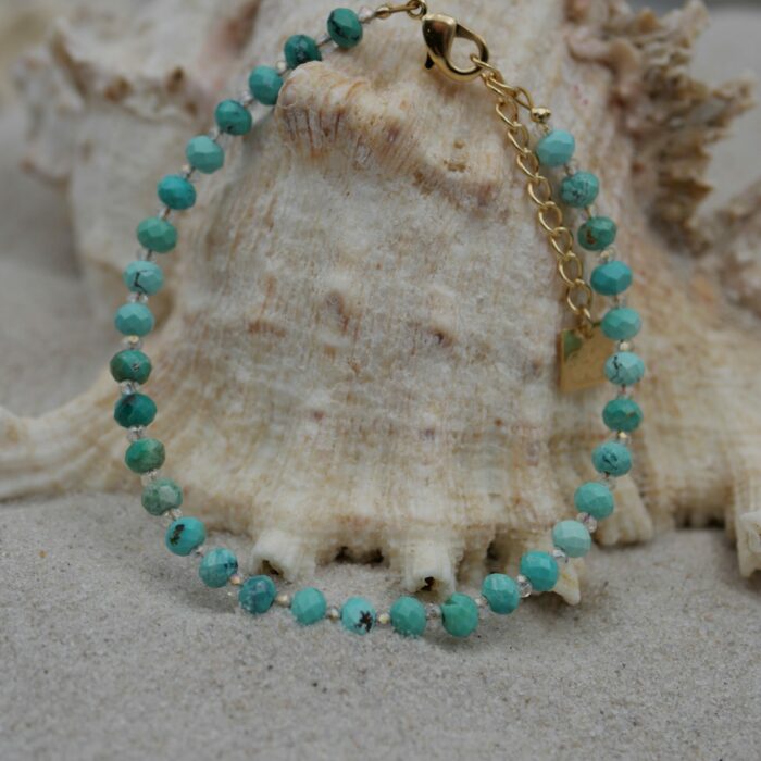 bracelet bleu en pierres naturelles