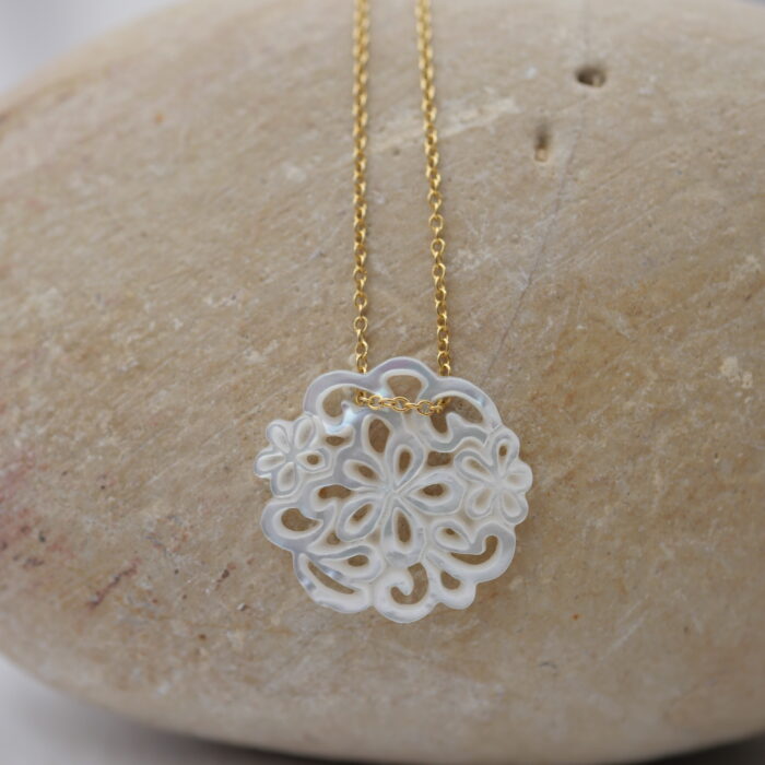 collier fin femme nacre gold filled