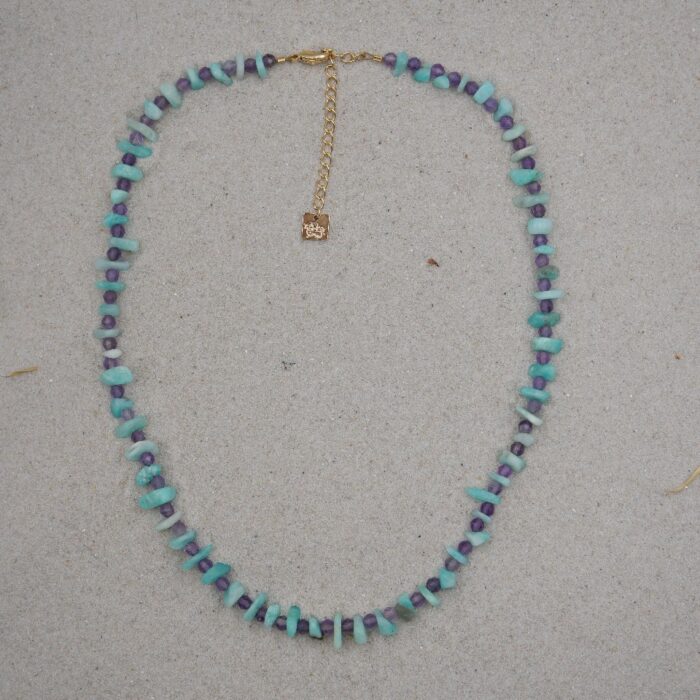 collier en pierres naturelles
