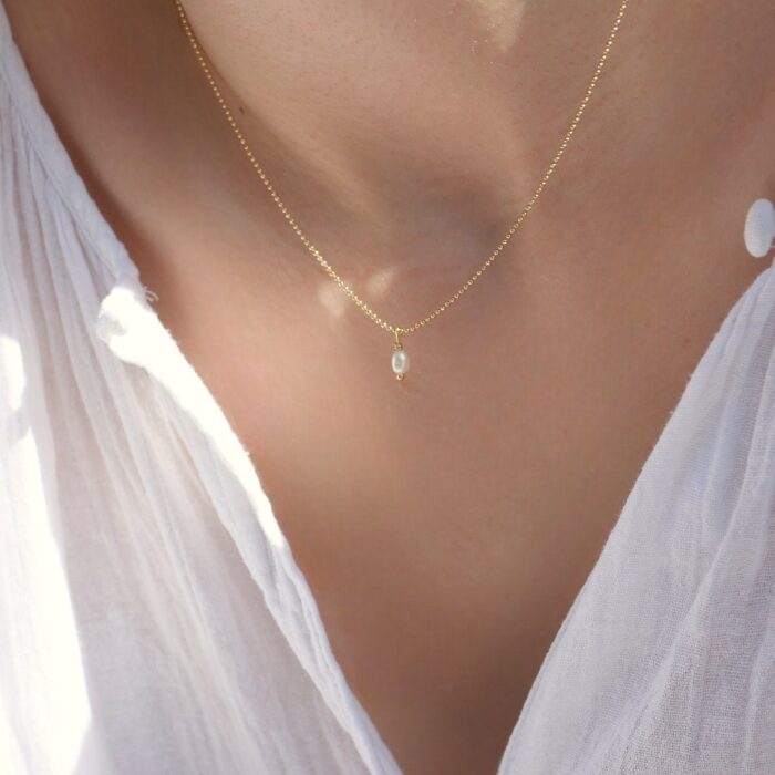 Collier fin plaqué or et perle de culture
