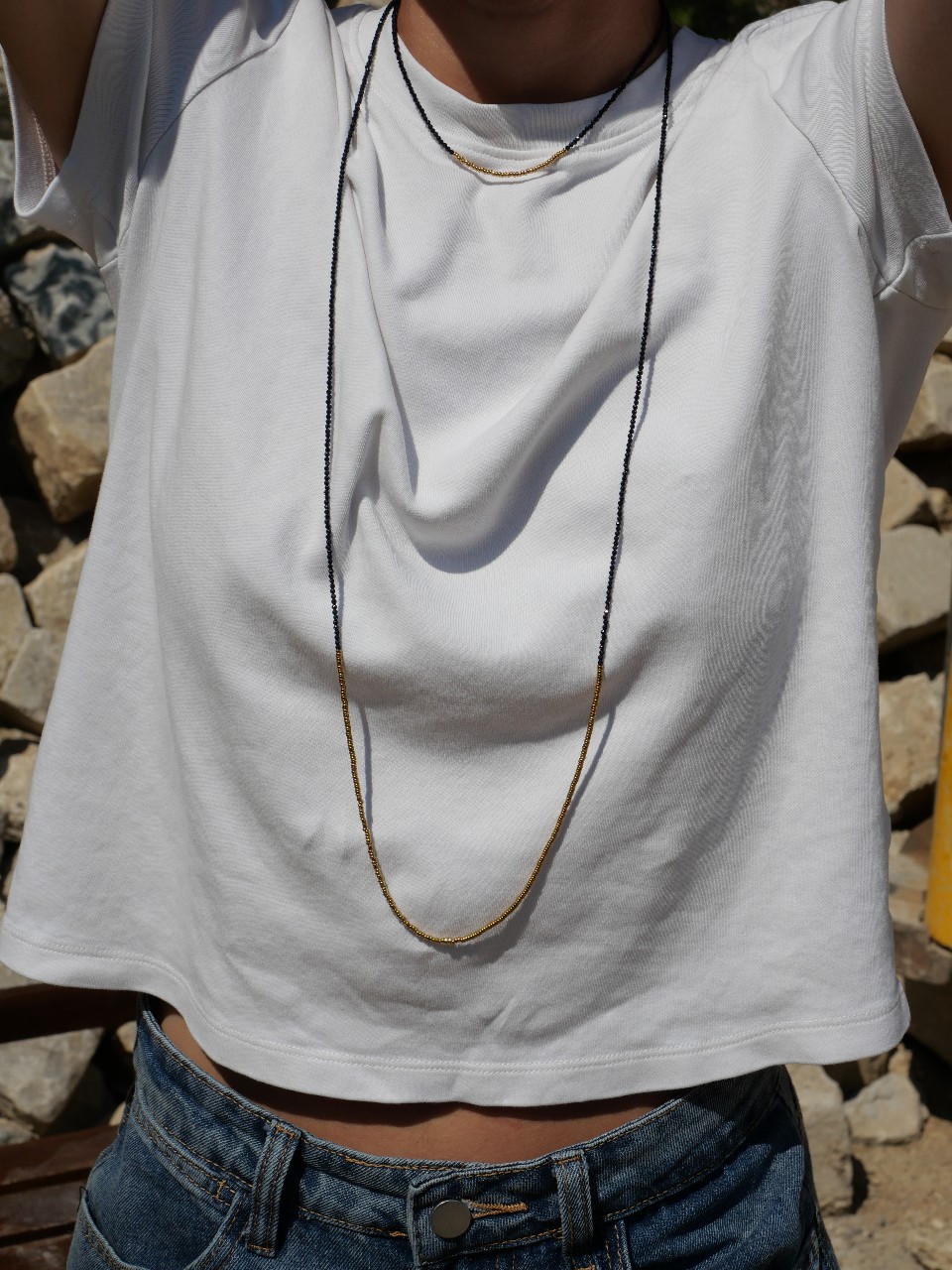 Collier ras de cou fin en pierres naturelles