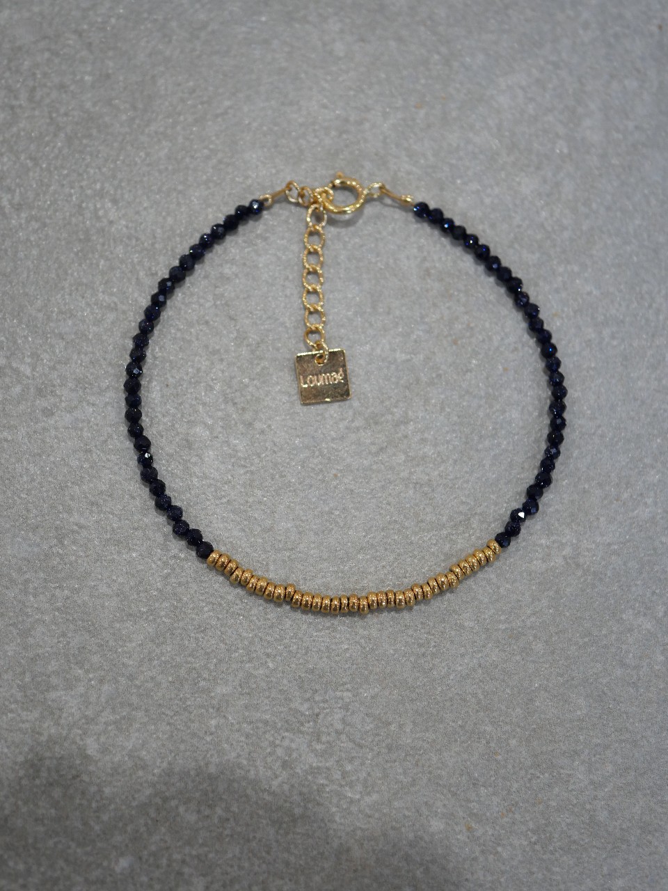 bracelet fin femme en pierres naturelles bleues