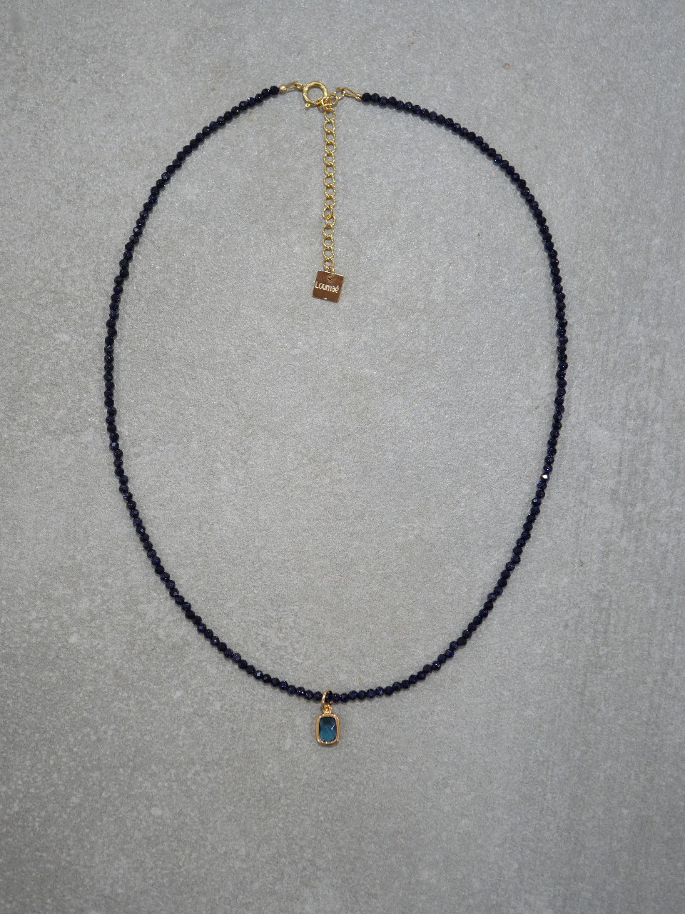 Collier Rosie blue 3 Collier fin femme en pierres naturelles bleues