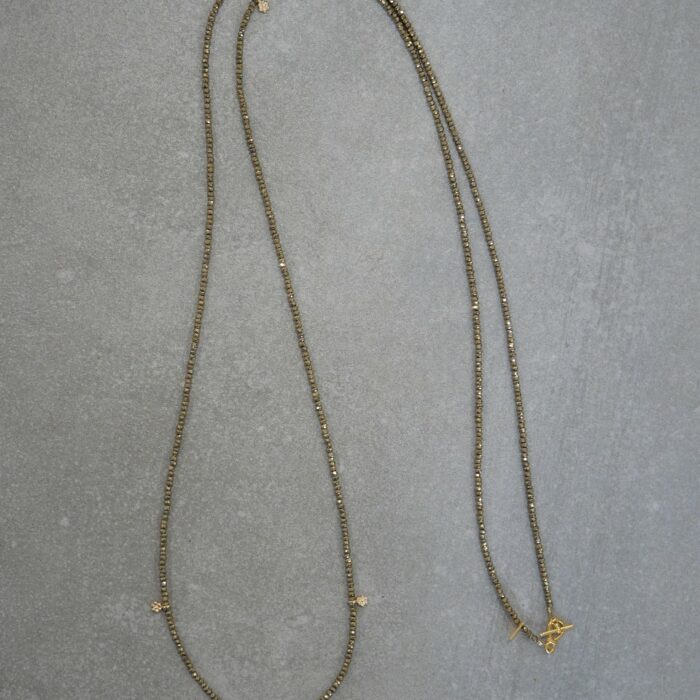 sautoir femme en pierres naturelles