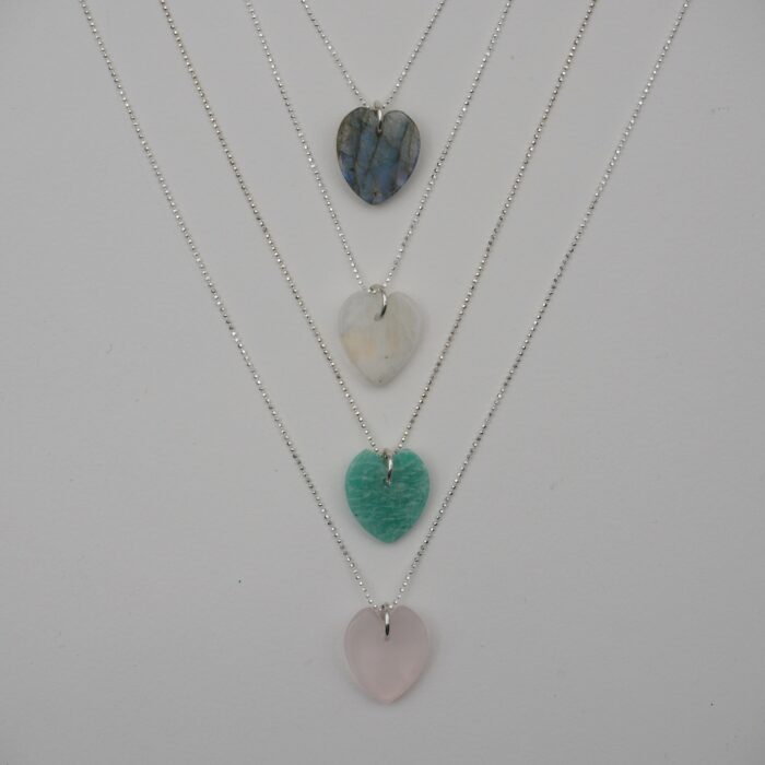 collier fin femme en argent et pierres naturelles