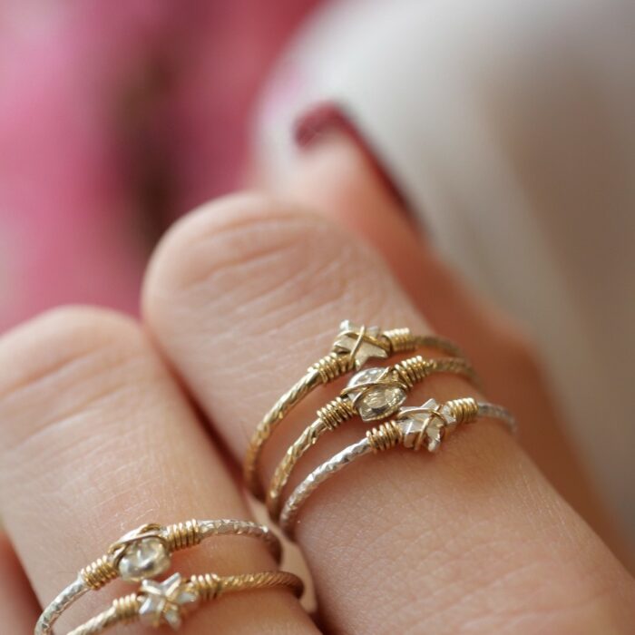 Bague fine ajustable