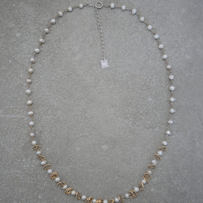 collier en argent et perle