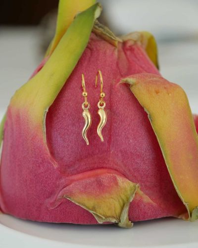 Bague Pearl 4 Boucles d’oreilles fines en plaqué or 3 microns style minimaliste