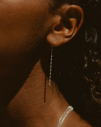 Bague Pearl 6 Boucles d’oreilles fines en argent 925 avec chaîne pendante et barre minimaliste style délicat