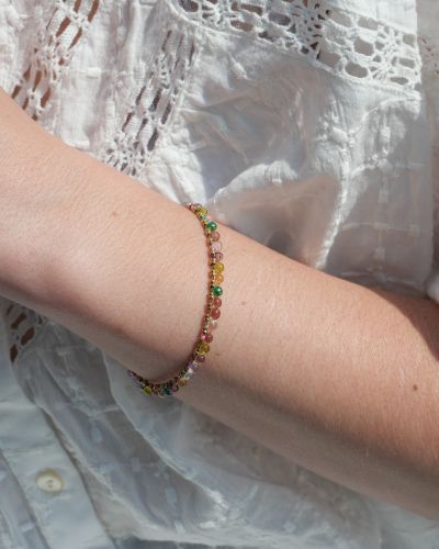 bracelet fin en Gold filled pour femme coloré en perle et plaqué or 3 microns