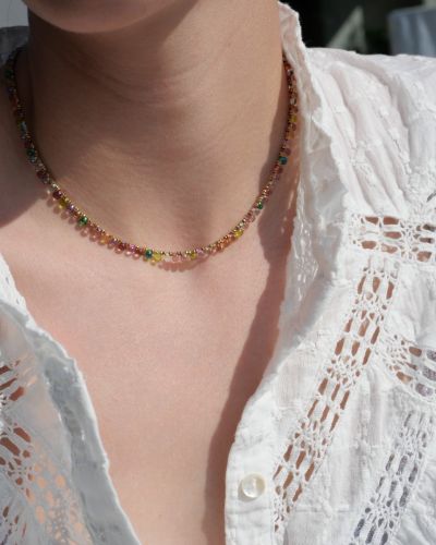 Collier en Gold filled ras de cou fin en perles multicolores
