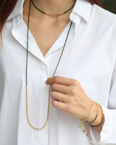 sautoir fin en pierres naturelles vertes