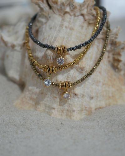 bracelet fin femme intemporel pierres naturelles or laminé gold filled